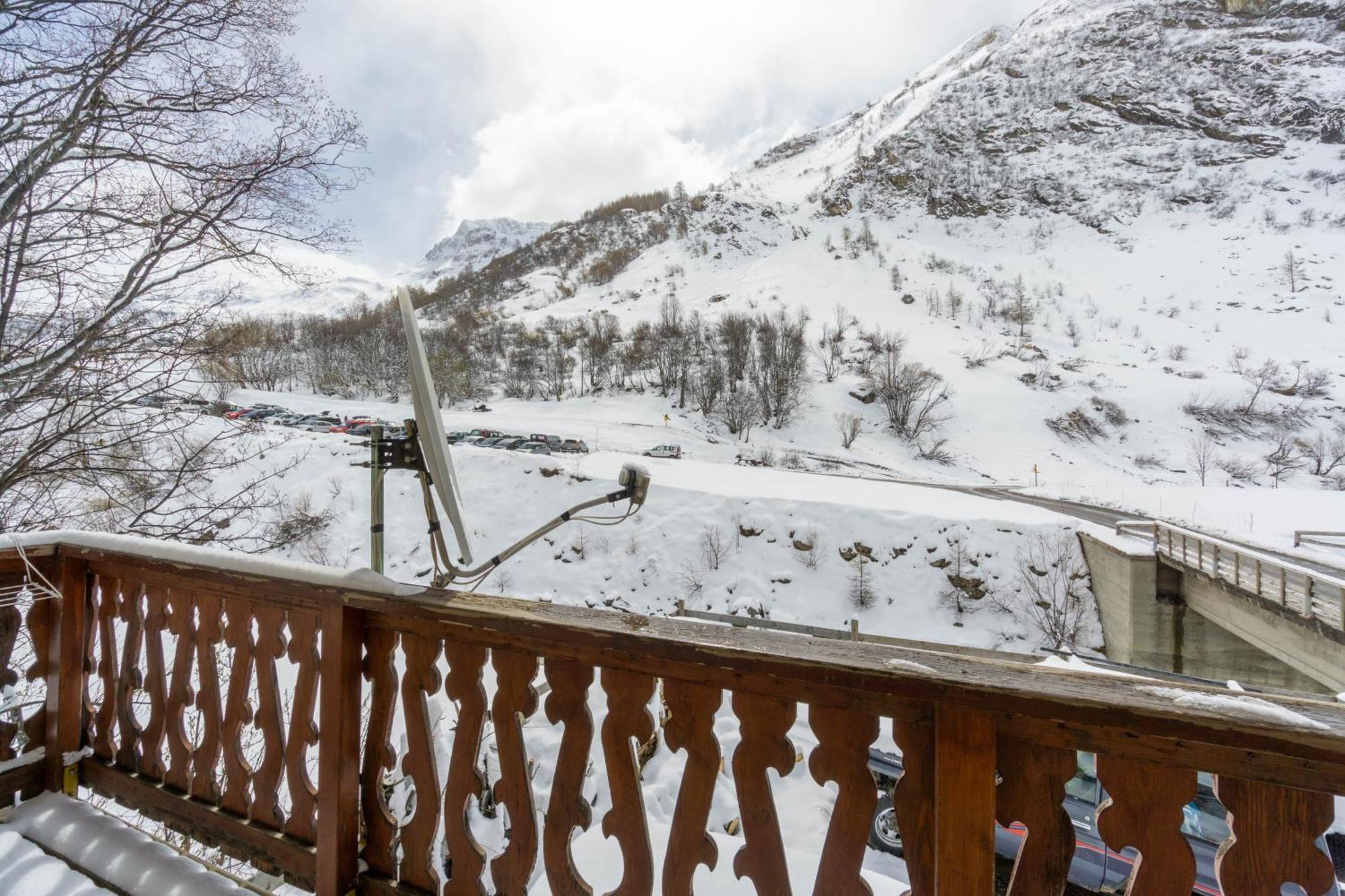Chalet Les Moulins บอนเนวัล-ซัวร์-อาร์ค ภายนอก รูปภาพ