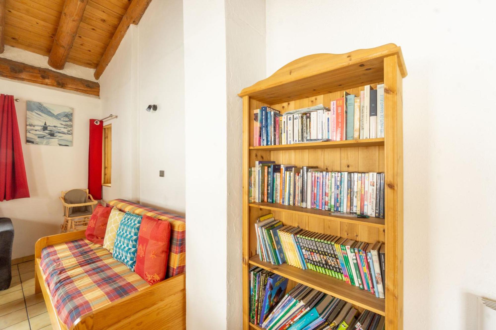 Chalet Les Moulins บอนเนวัล-ซัวร์-อาร์ค ภายนอก รูปภาพ